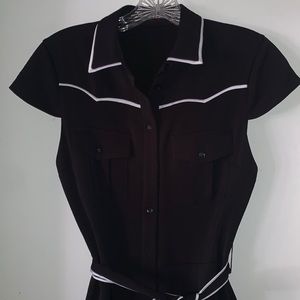 Alice + Olivia brand, size 4, black with white lining